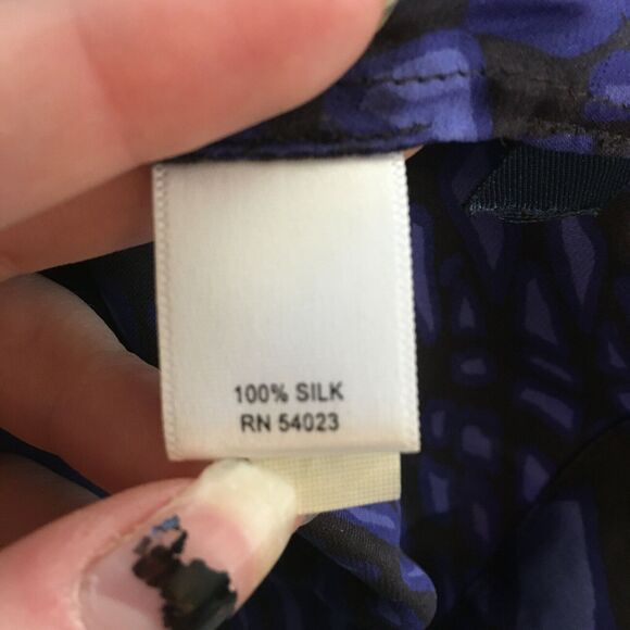 Banana Republic Shirt Womens Sz XS Purple Black Silk Satin Short Flutter Sleeve - Picture 6 of 8